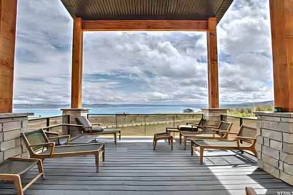 Skybridge Bear Lake Sleeps 61-75 with condo add-on